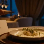 restaurant étoilé michelin côte d azur, assiette gastronomique 2026 en salle